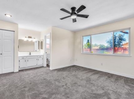 9081 Meadowdale Way, Elk Grove, CA 95624 Photo