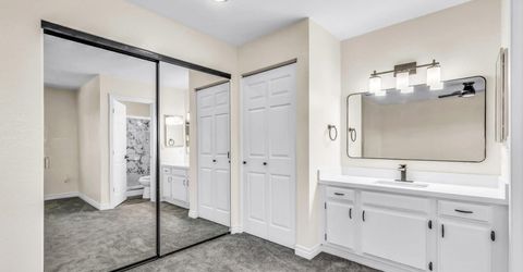 9081 Meadowdale Way, Elk Grove, CA 95624 Photo