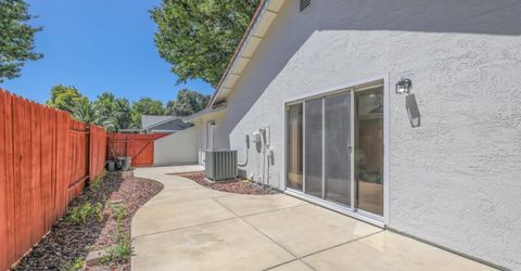 9081 Meadowdale Way, Elk Grove, CA 95624 Photo