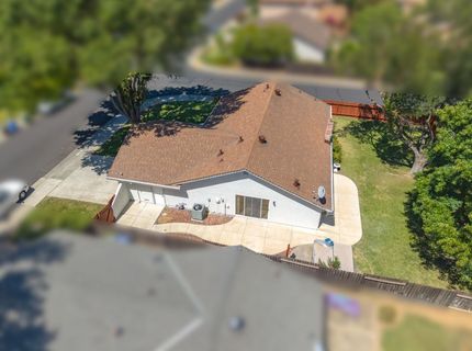 9081 Meadowdale Way, Elk Grove, CA 95624 Photo