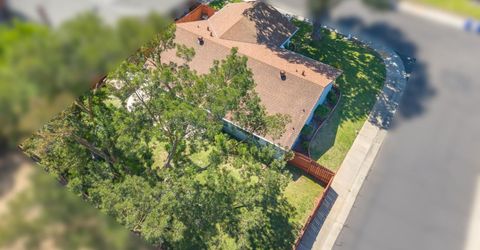 9081 Meadowdale Way, Elk Grove, CA 95624 Photo