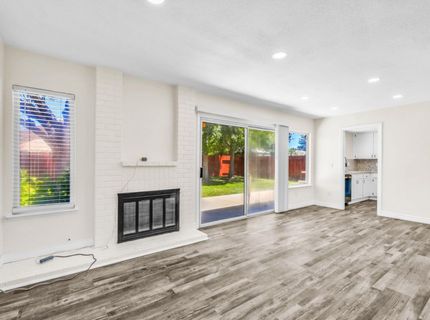 9081 Meadowdale Way, Elk Grove, CA 95624 Photo