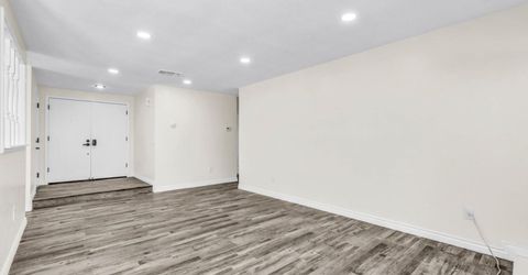 9081 Meadowdale Way, Elk Grove, CA 95624 Photo