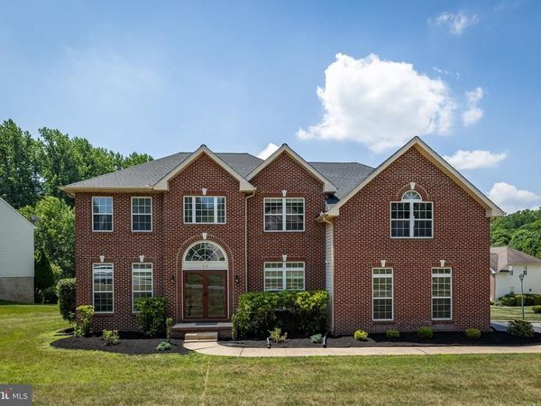 22 HIDDEN OAKS BOULEVARD, WILMINGTON, DE 19808