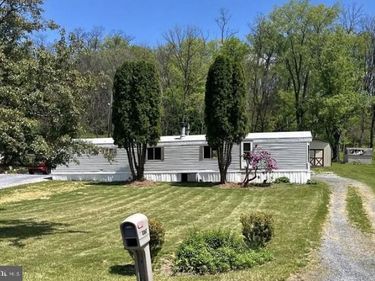 1060 INDUSTRIAL AVENUE, BEDFORD, PA 15522