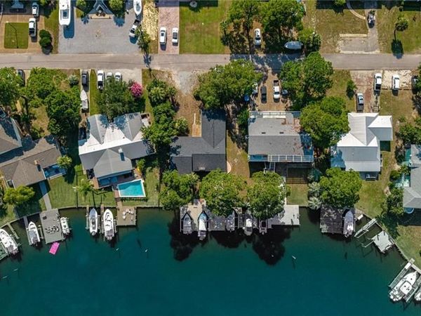 406 Brava Costa Street, Dauphin Island, AL 36528