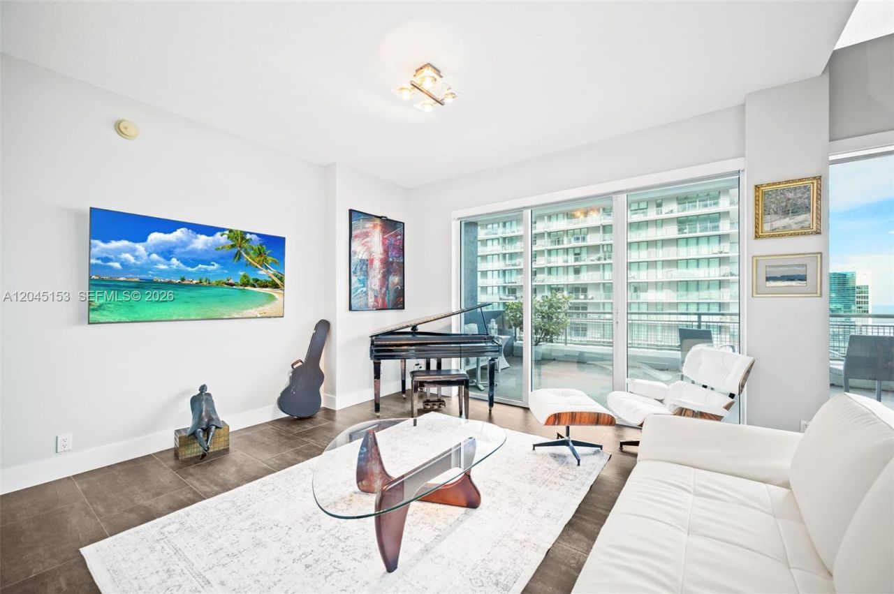 60 SW 13th St, Unit 4002, Miami, FL 33130 Photo