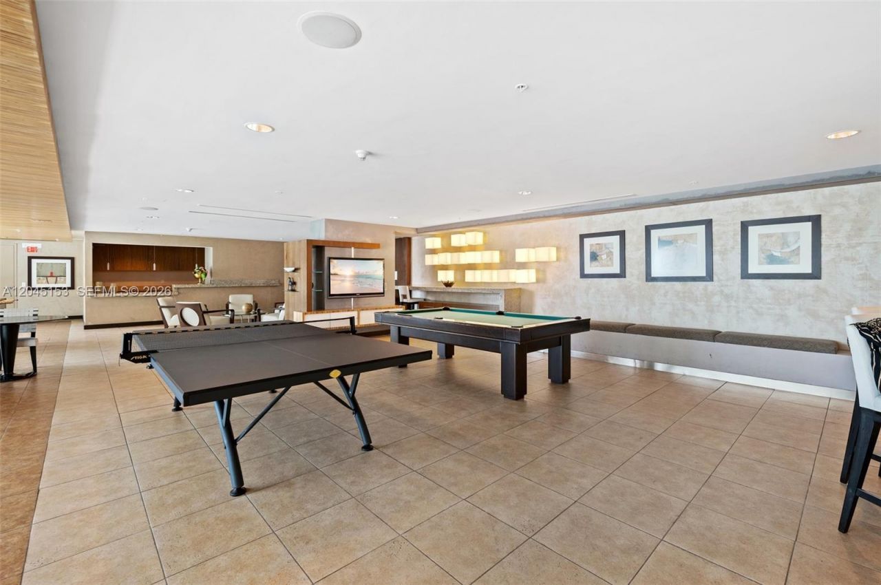 60 SW 13th St, Unit 4002, Miami, FL 33130 Photo