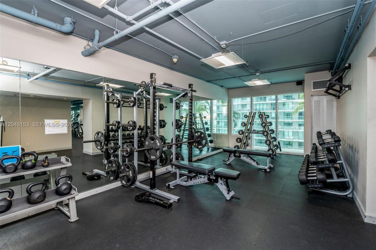 60 SW 13th St, Unit 4002, Miami, FL 33130 Photo
