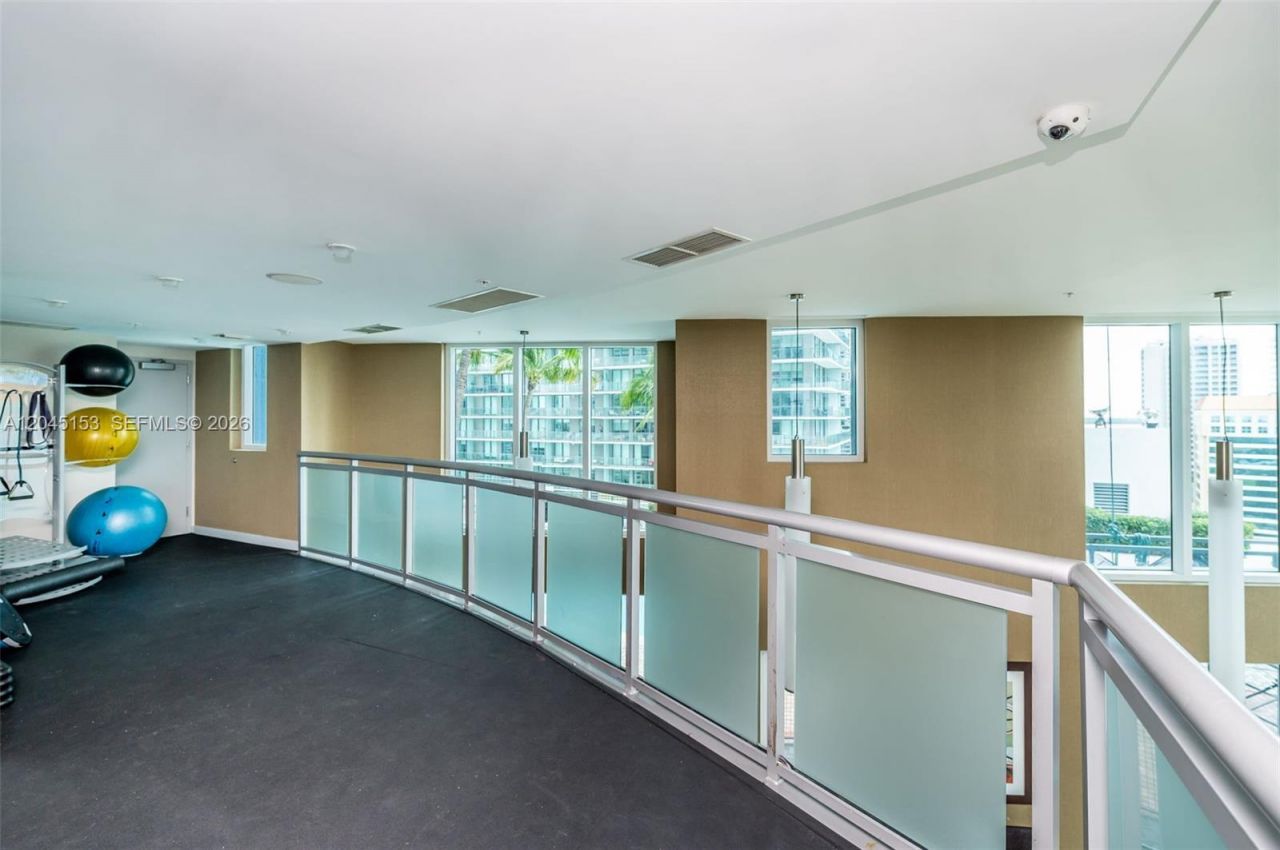 60 SW 13th St, Unit 4002, Miami, FL 33130 Photo