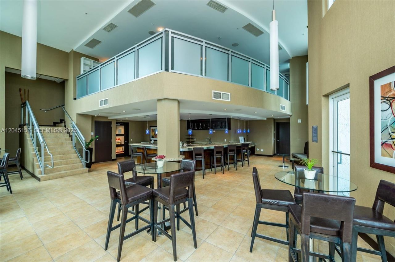 60 SW 13th St, Unit 4002, Miami, FL 33130 Photo
