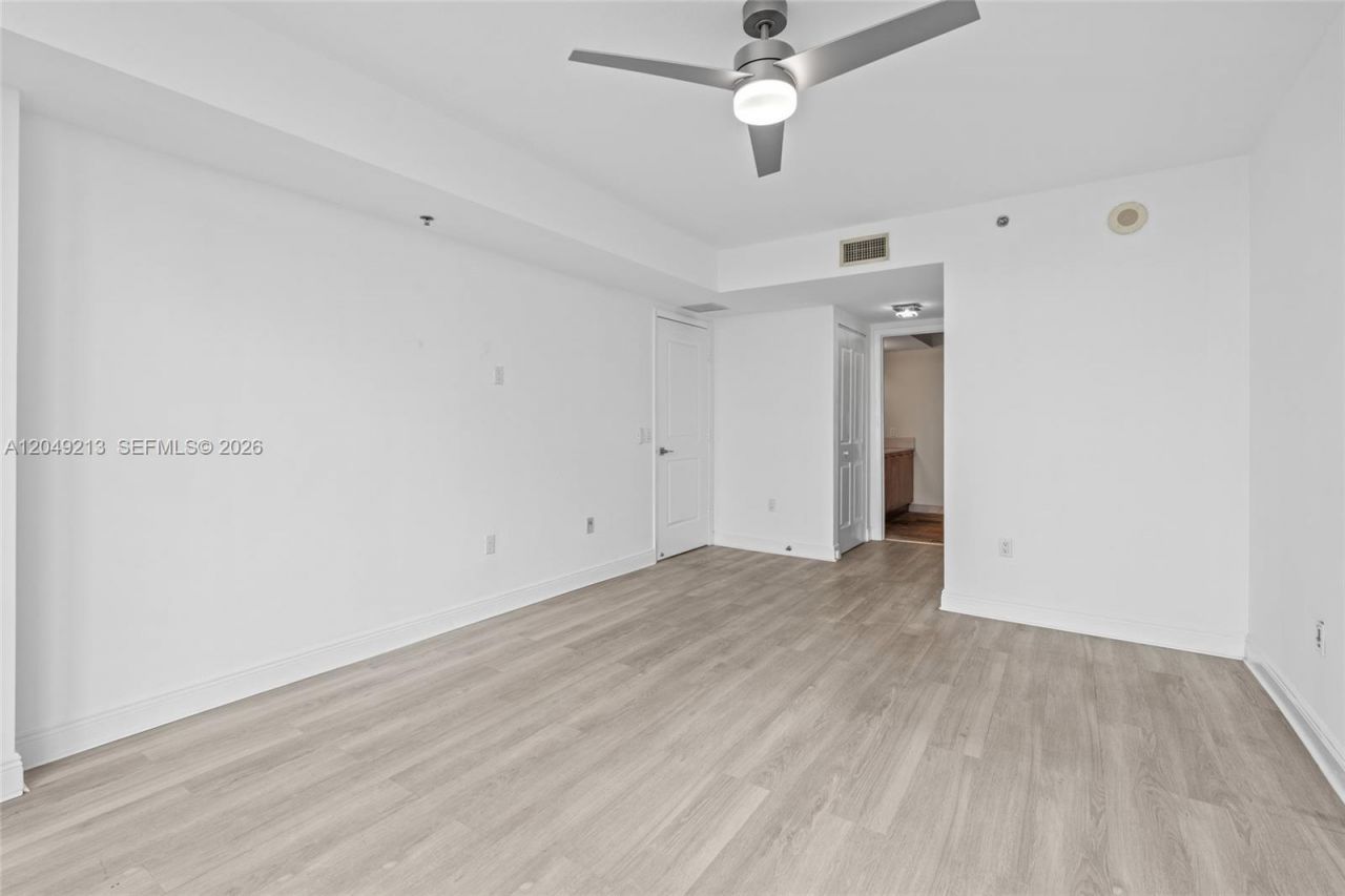 2681 N Flamingo Rd , Unit 2205S, Sunrise, FL 33323 Photo