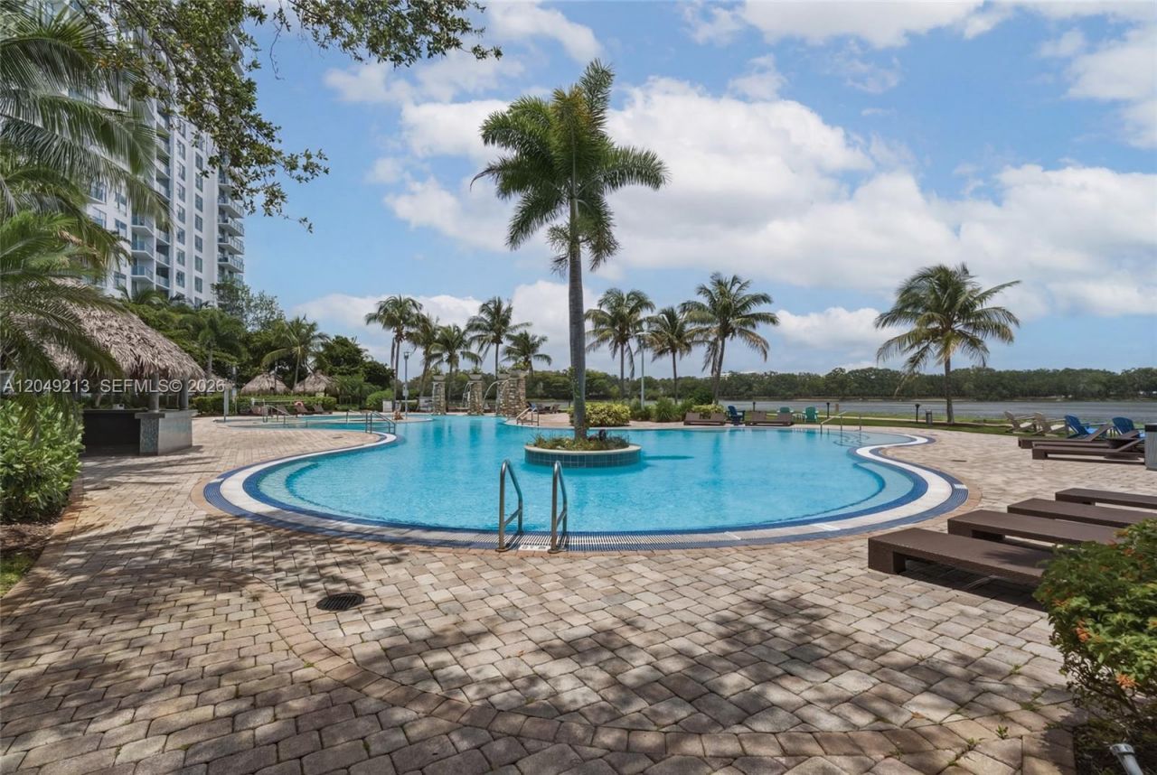 2681 N Flamingo Rd , Unit 2205S, Sunrise, FL 33323 Photo