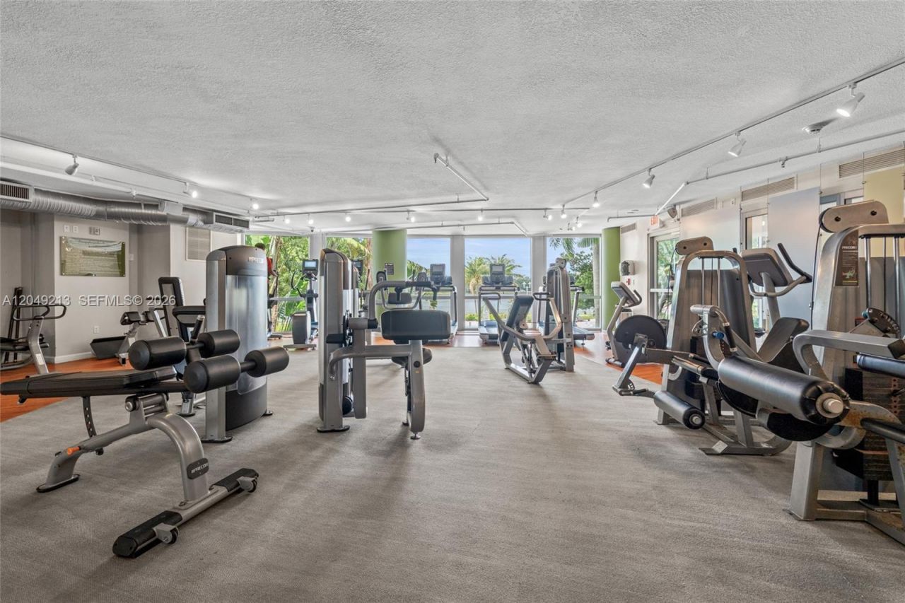 2681 N Flamingo Rd , Unit 2205S, Sunrise, FL 33323 Photo