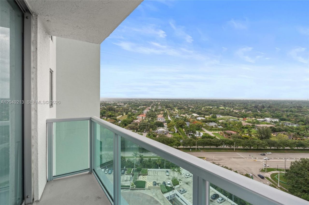2681 N Flamingo Rd , Unit 2205S, Sunrise, FL 33323 Photo
