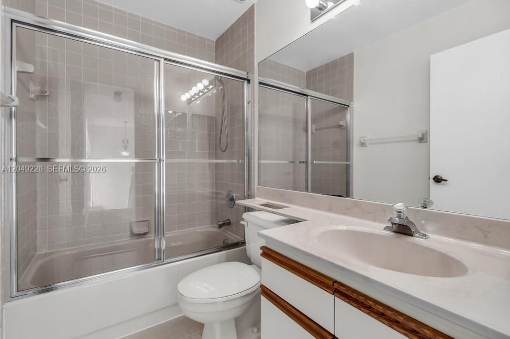 3454 Laurel Oaks Ln , Hollywood, FL 33021 Photo