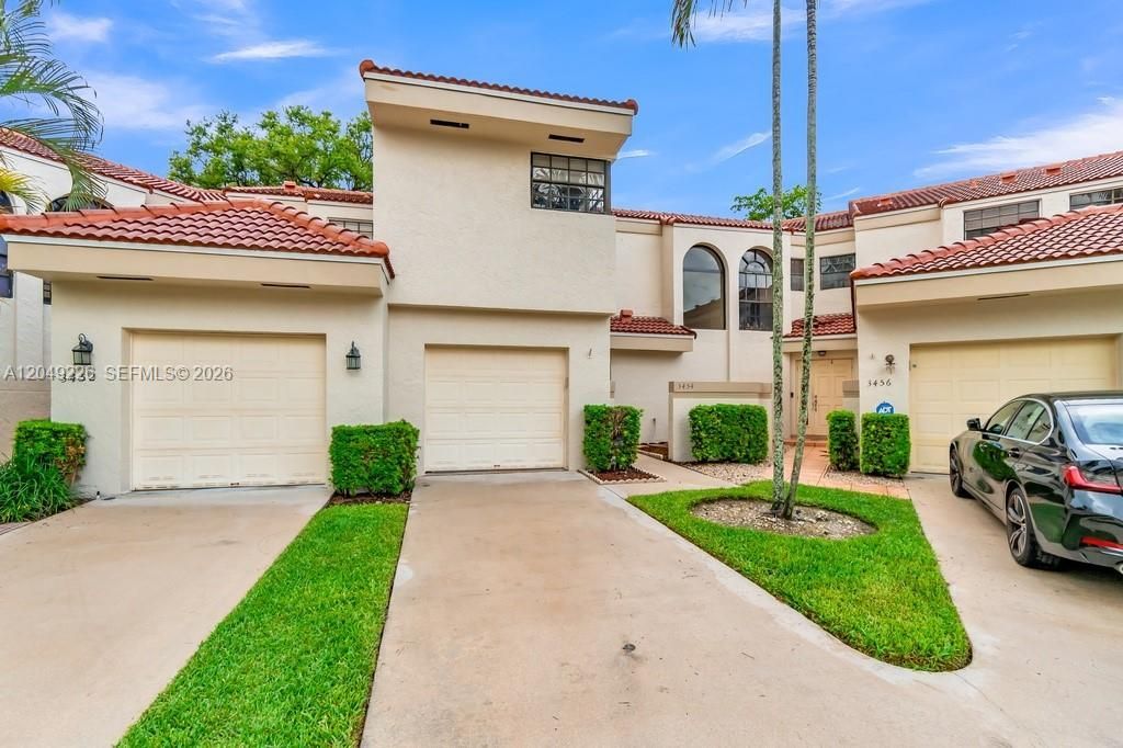 3454 Laurel Oaks Ln , Hollywood, FL 33021 Photo