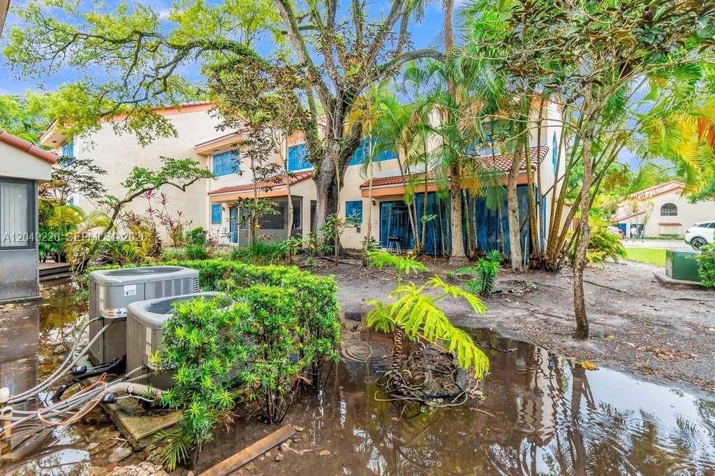 3454 Laurel Oaks Ln , Hollywood, FL 33021 Photo