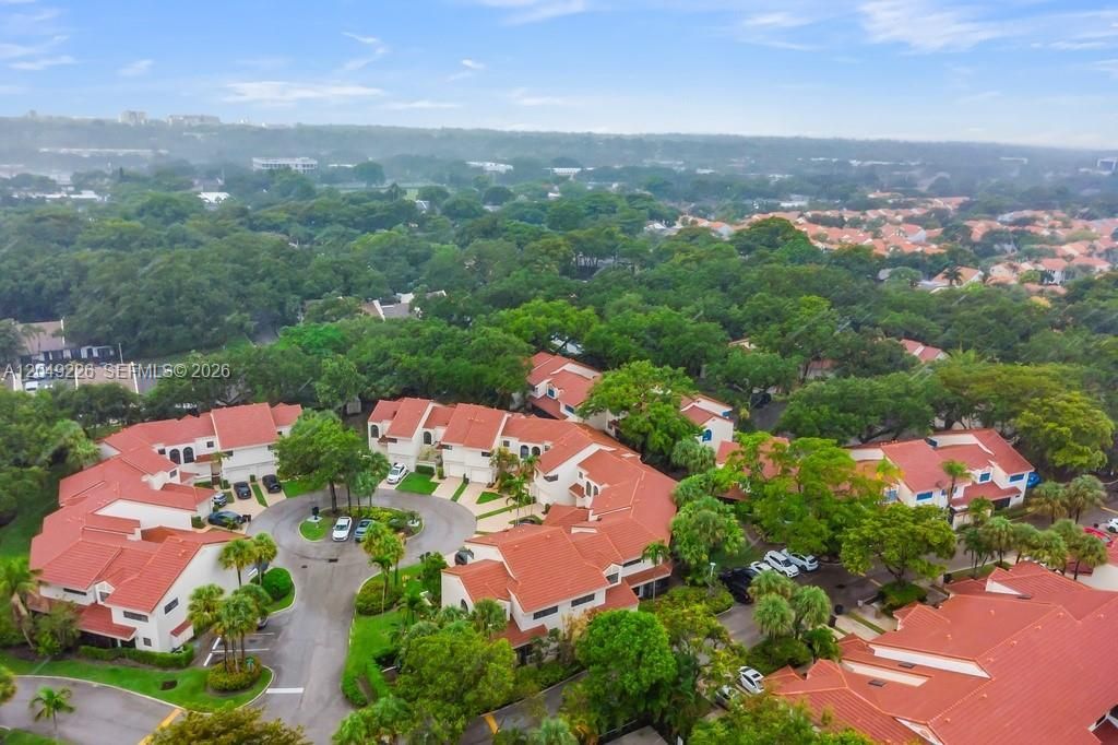 3454 Laurel Oaks Ln , Hollywood, FL 33021 Photo