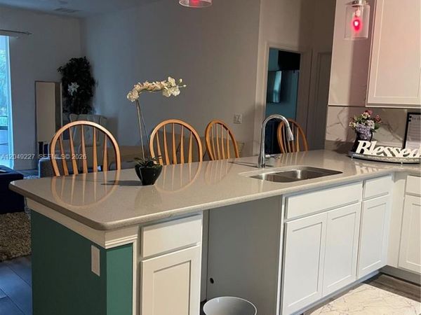 6157 NW Gatun Dr , Port St. Lucie, FL 34986
