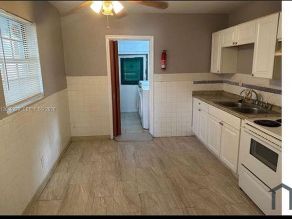 2736 NW 2nd St , Unit 2736, Pompano Beach, FL 33069