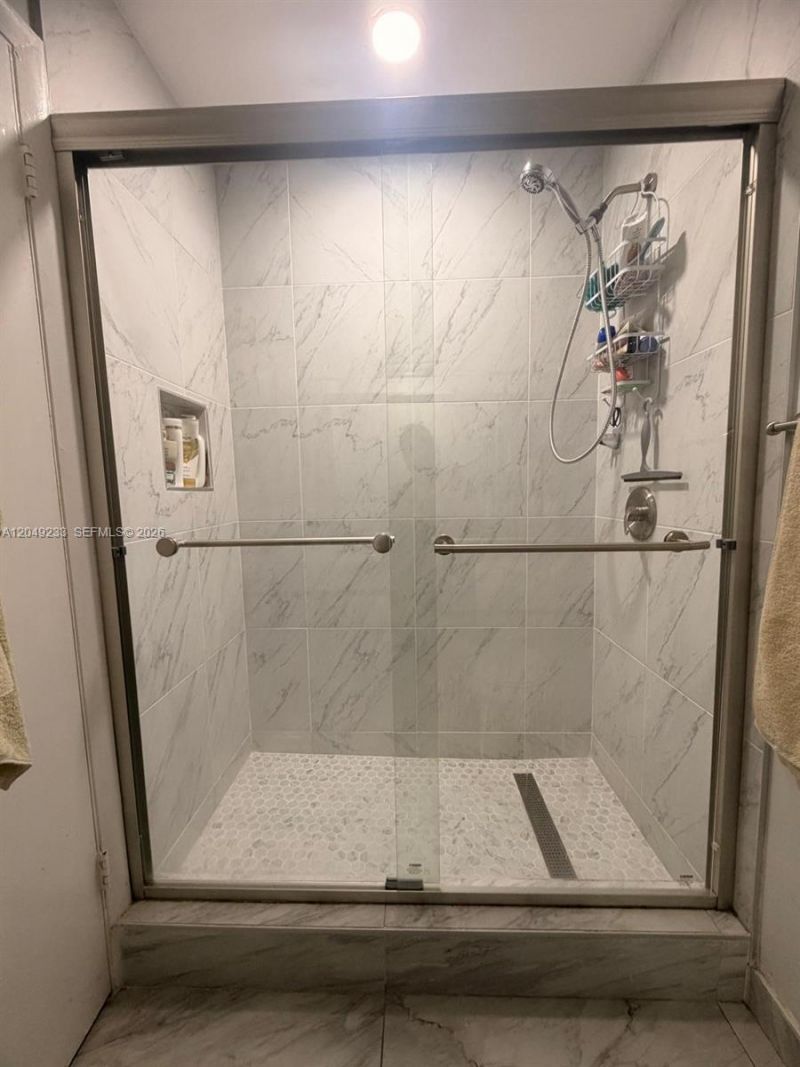 9536 NW 65th St , Unit 8B, Tamarac, FL 33321 Photo