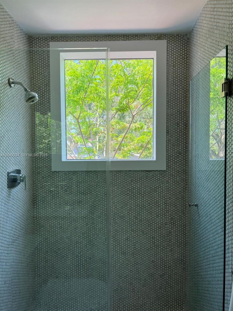 4101 Battersea Rd , Unit 1, Miami, FL 33133 Photo