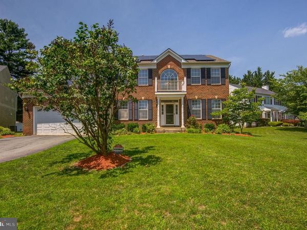 1 HICKORY SPRING COURT, GAITHERSBURG, MD 20882