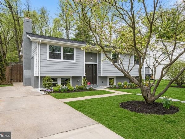 415 RITCHIE PARKWAY, ROCKVILLE, MD 20852