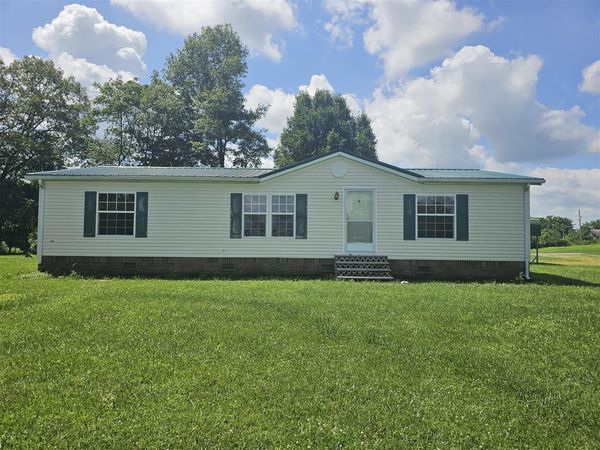 57 Hennein Berry Road , Greensburg, KY 42743