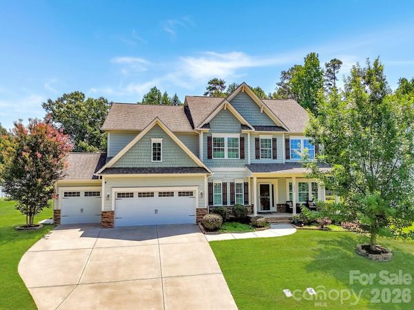 5026 Stonehill Lane, Matthews, NC 28104