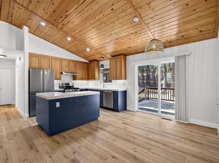 12350 Greenwood Drive, Truckee, CA 96161 Photo