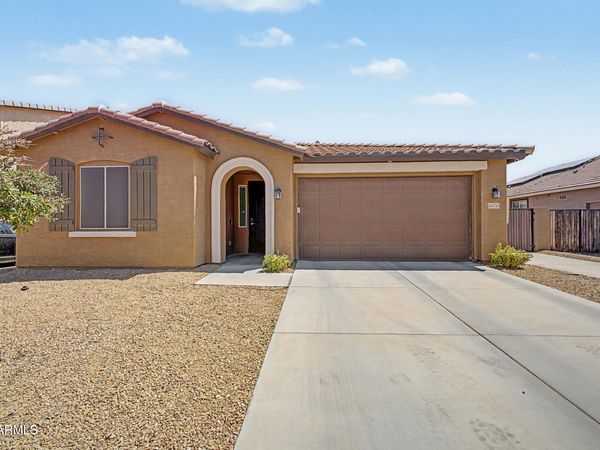 15753 W MCKINLEY Street, Goodyear, AZ 85338