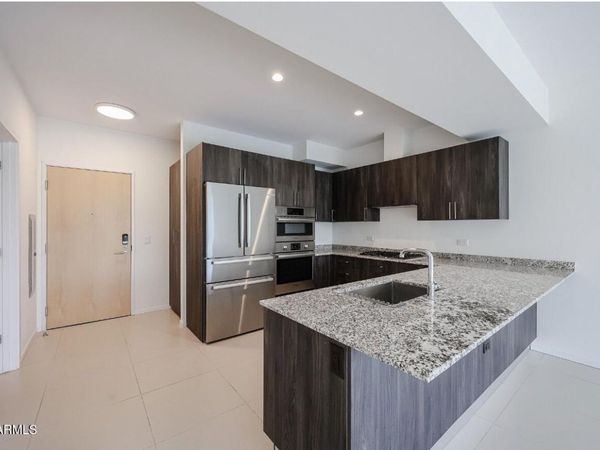 7180 E KIERLAND Boulevard, Unit 217, Scottsdale, AZ 85254