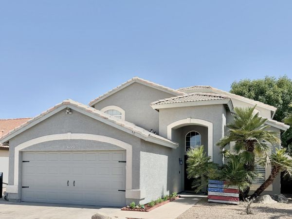 4229 W CAMINO VIVAZ Street, Glendale, AZ 85310