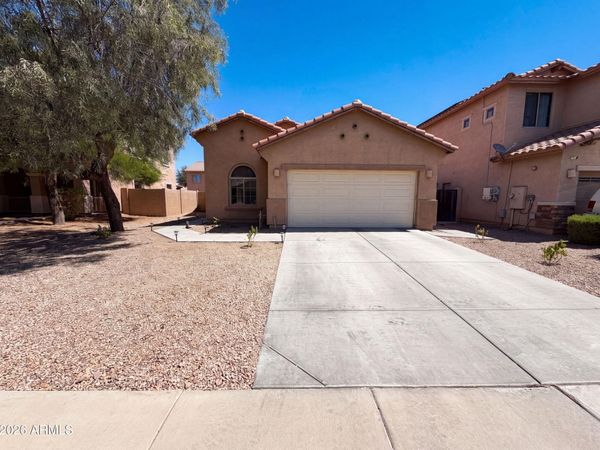 934 E OVERLIN Lane, Avondale, AZ 85323