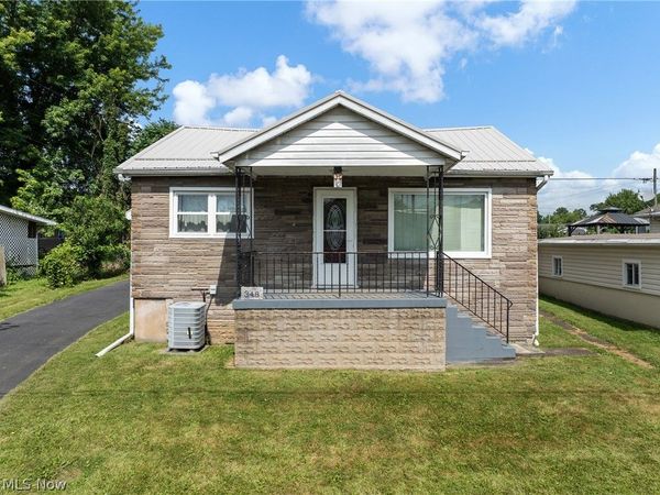 348 Toat Avenue, Windsor Heights, WV 26075