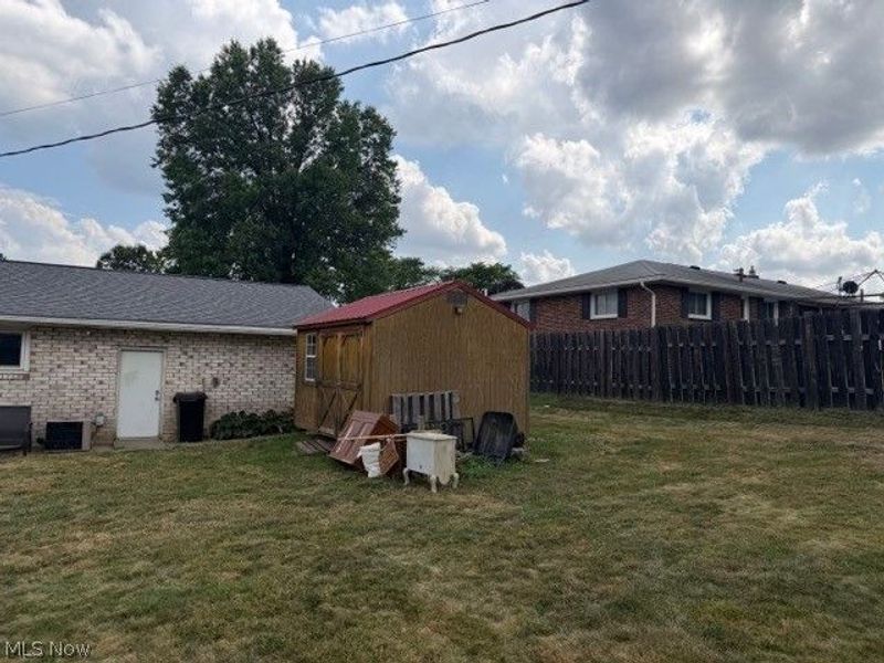 1215 33rd Street NE, Canton, OH 44714 Photo 3