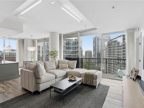 1080 Peachtree Street NE, Unit 1711, Atlanta, GA 30309