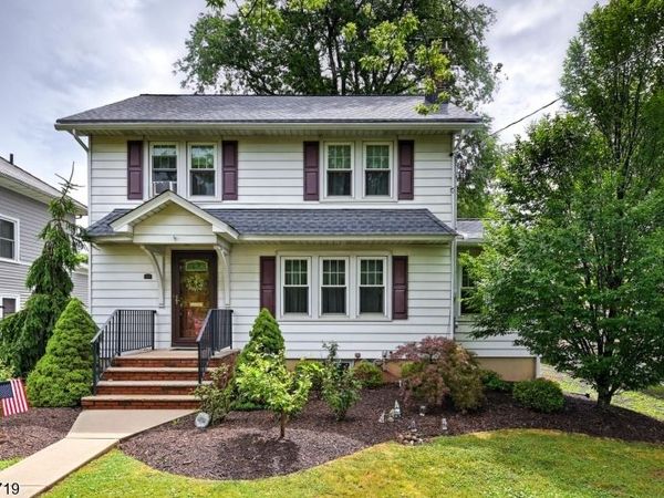 220 N Bridge St, Somerville, NJ 08876