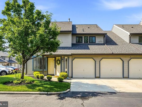 905 CHESTERWOOD COURT, MARLTON, NJ 08053