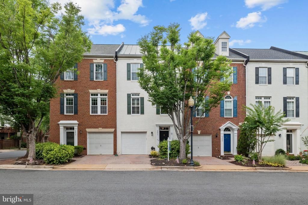 5011 Waple Lane , Alexandria, VA 22304 Main Photo