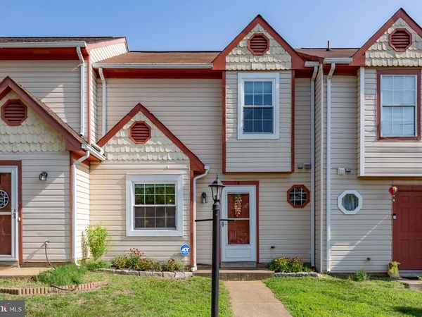 79 C L WALKER BOULEVARD , FREDERICKSBURG, VA 22407