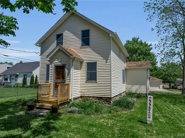 799 Beach Road , Buffalo, NY 14225