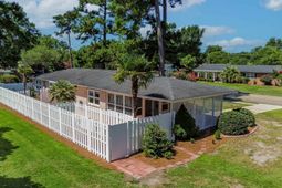 620 Hibiscus Ave. photo 4