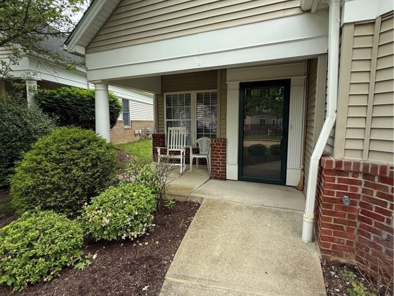 8632 Alexandra Drive, Unit 9A, North Royalton, OH 44133 Photo 2