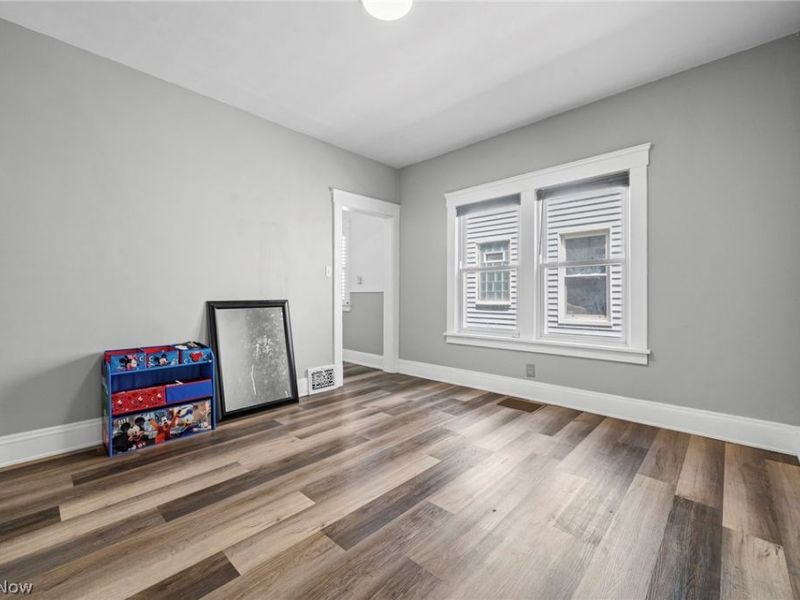 4608 Bucyrus Avenue, Cleveland, OH 44109 Photo 10