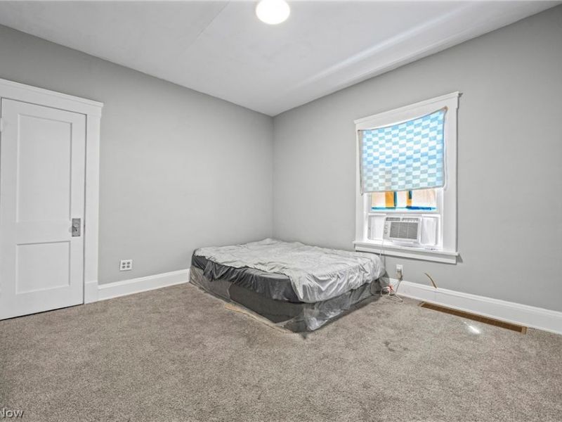 4608 Bucyrus Avenue, Cleveland, OH 44109 Photo 14