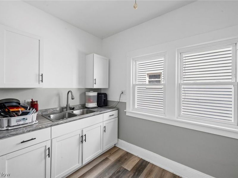 4608 Bucyrus Avenue, Cleveland, OH 44109 Photo 4