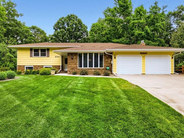 3081 Laverne Court N, Lake Elmo, MN 55042